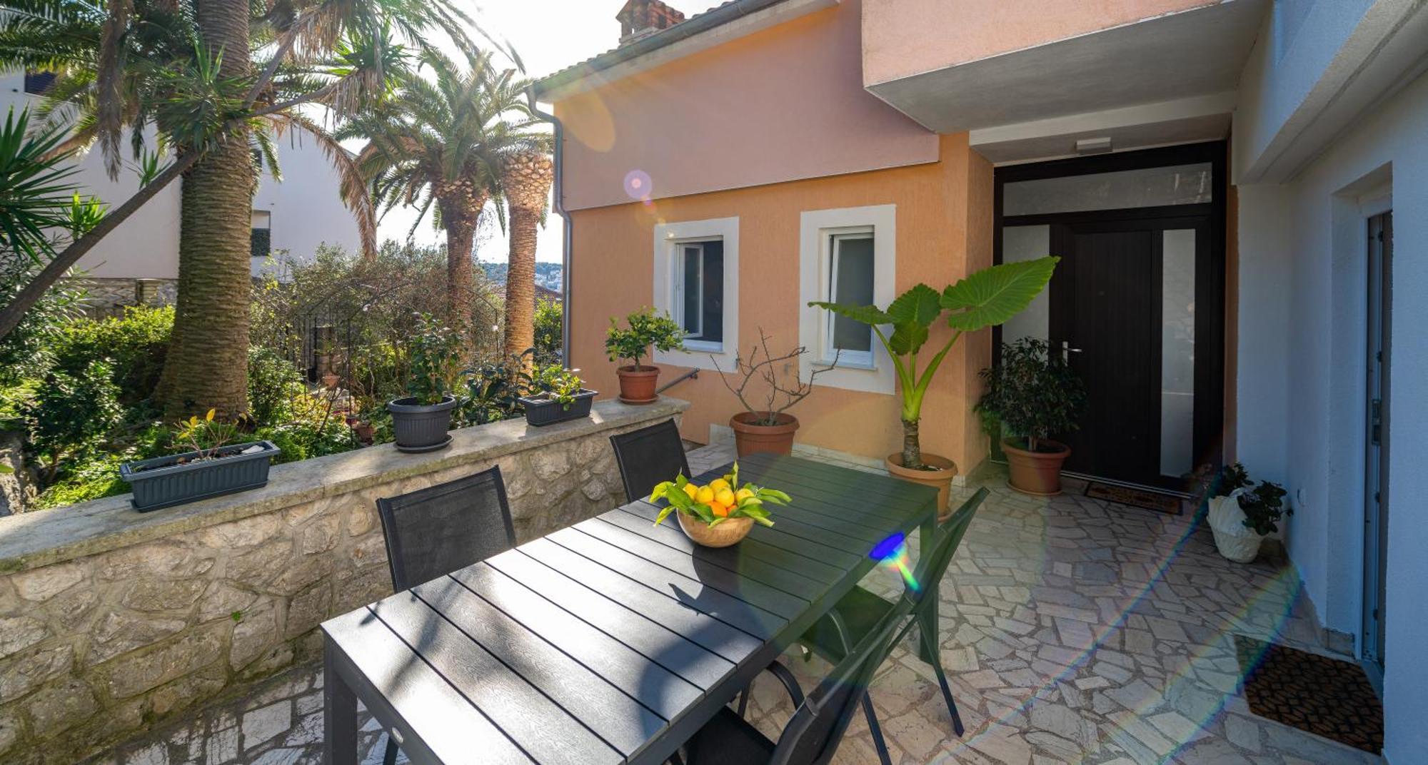 Apartment Pepi *