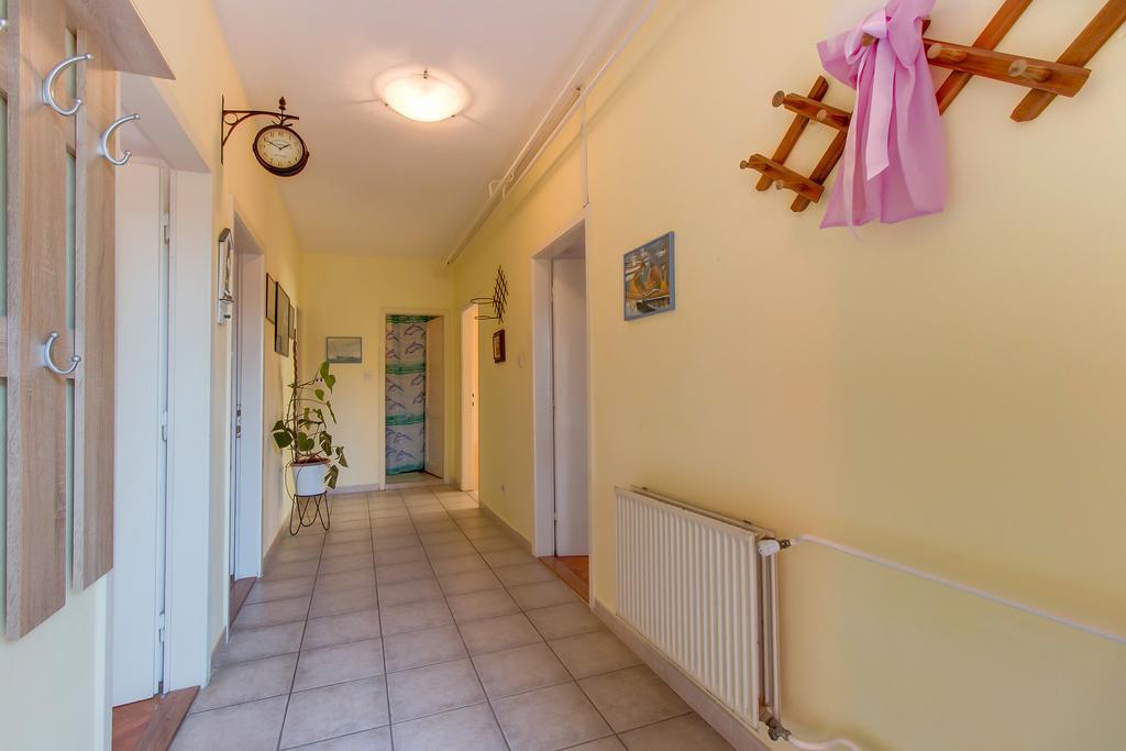 Apartment Pepi *